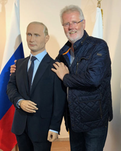 Dr. Ehrhardt neben Putin